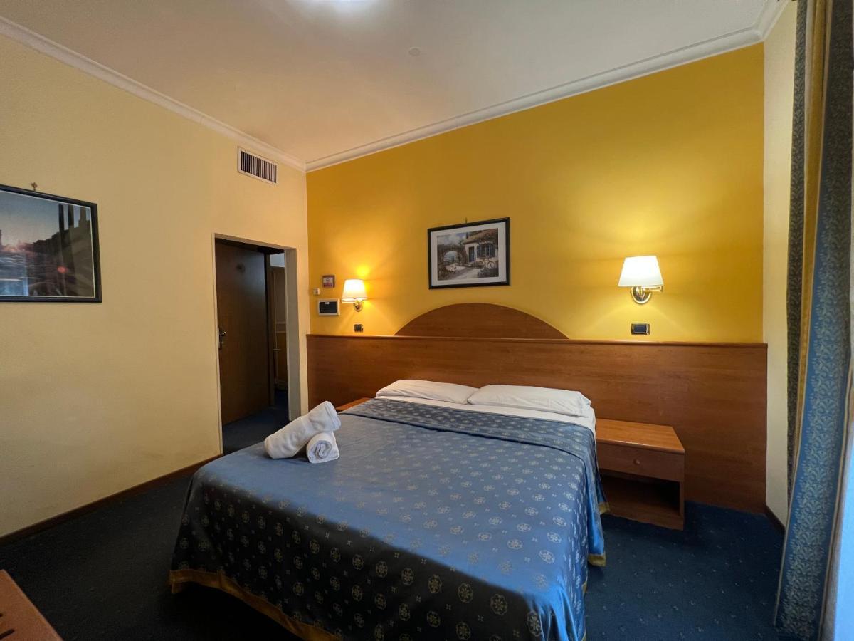 Baltik Guesthouse Roma Eksteriør bilde