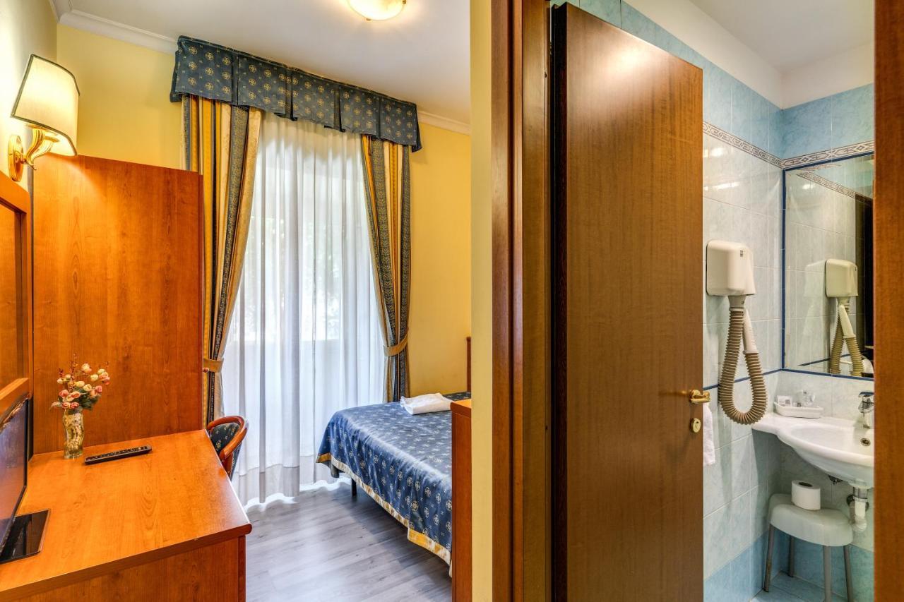 Baltik Guesthouse Roma Eksteriør bilde