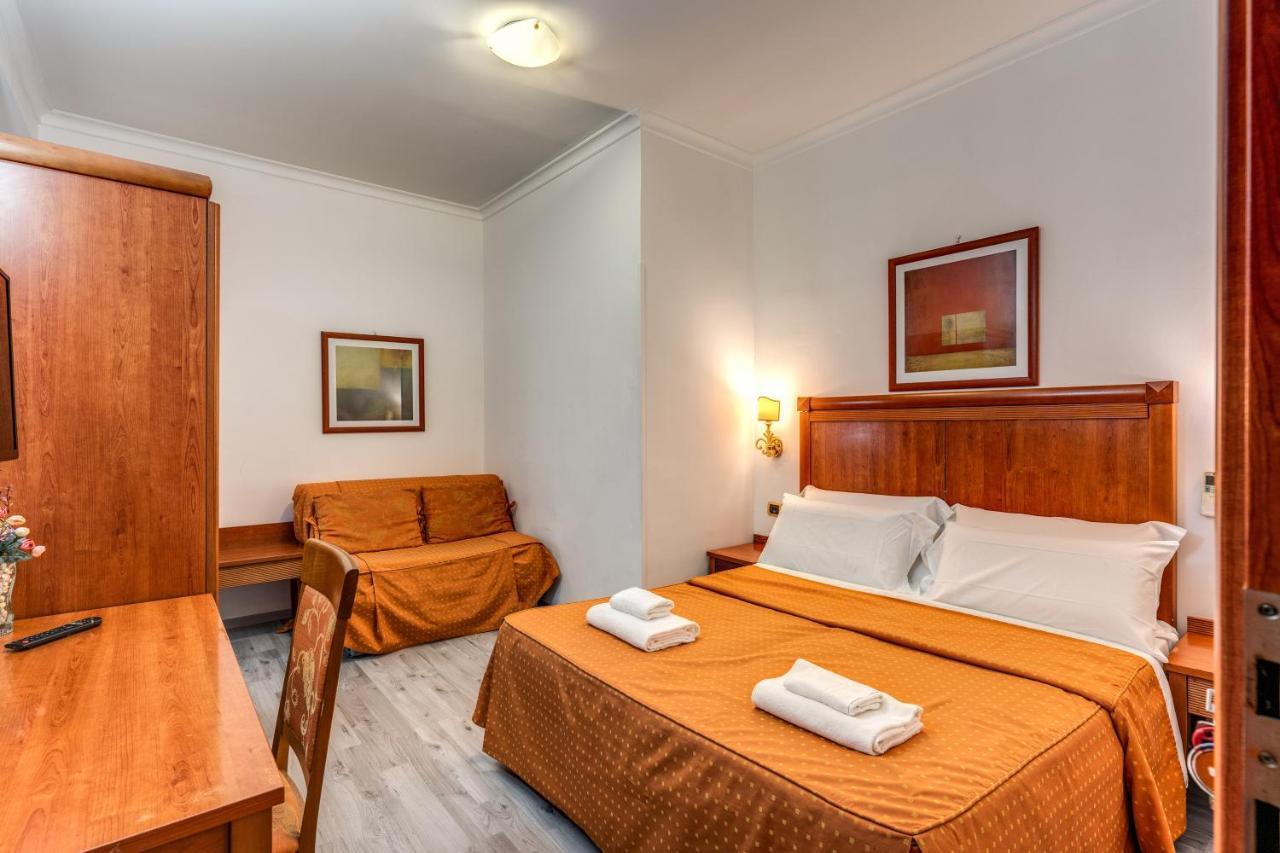 Baltik Guesthouse Roma Eksteriør bilde