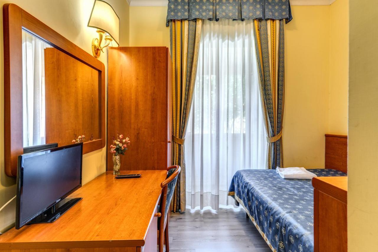 Baltik Guesthouse Roma Eksteriør bilde