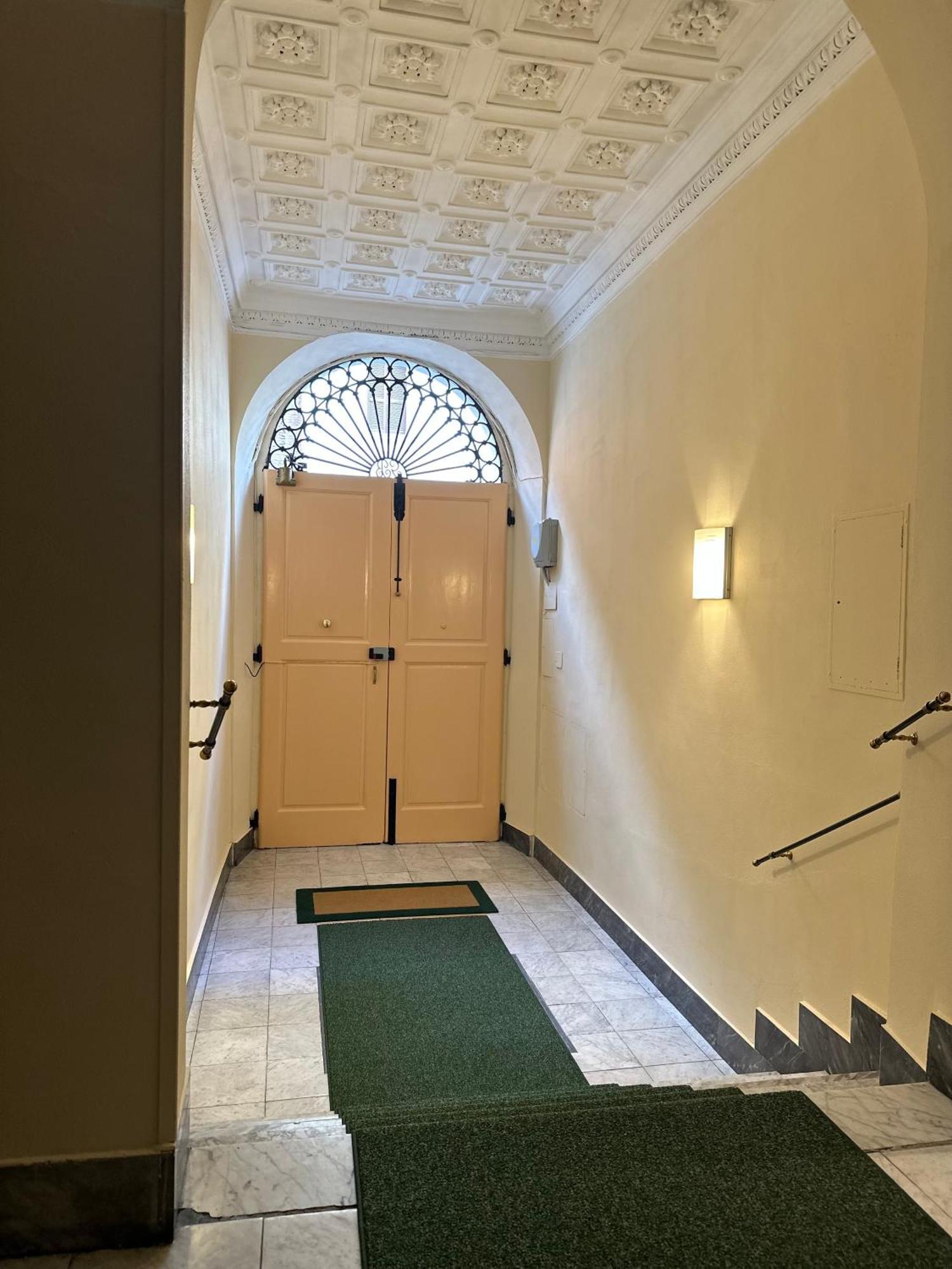 Baltik Guesthouse Roma Eksteriør bilde